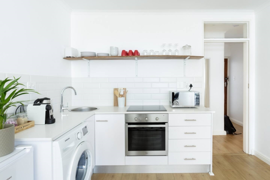 To Let 2 Bedroom Property for Rent in Gardens Western Cape